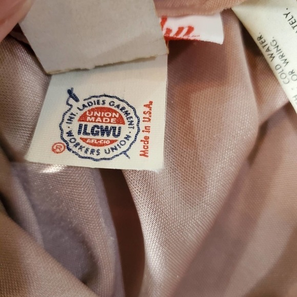 Vintage 70s Vickey Vaughn V-Neck Bat Sleeve Pink Blouse Size 13 - Picture 10 of 10